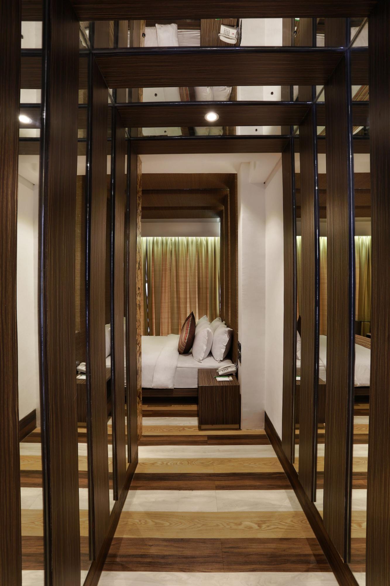 Mega Boutique Hotel Kuta  Ngoại thất bức ảnh