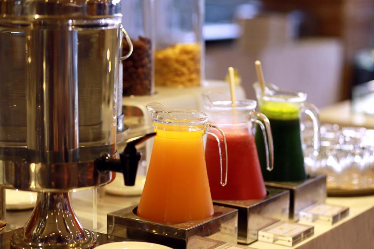 Mega Boutique Hotel Kuta  Ngoại thất bức ảnh